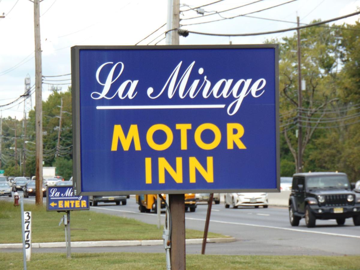 La Mirage Motel Monmouth Junction Buitenkant foto